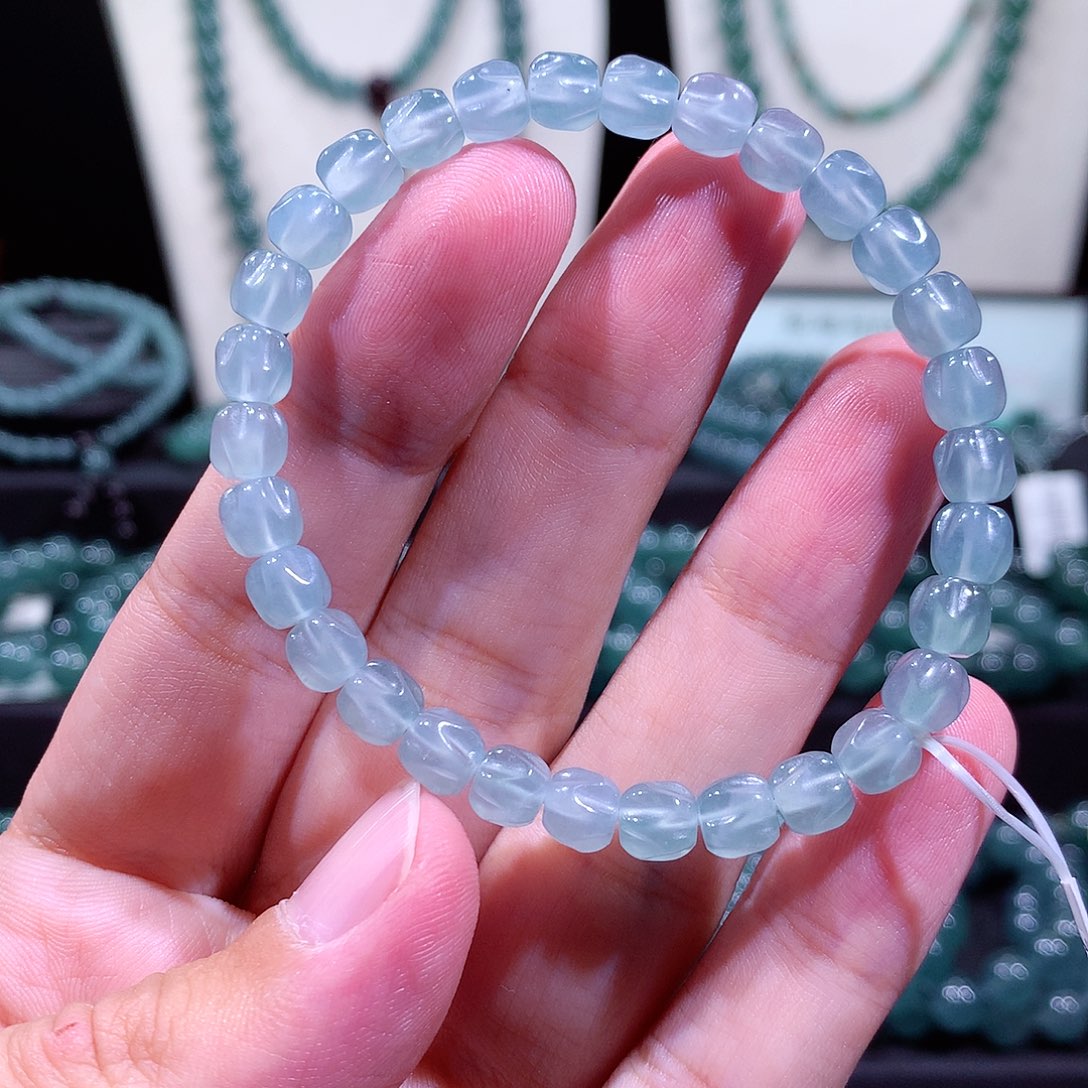 a***h翡翠未镶嵌手链天然a货翡翠手串6+