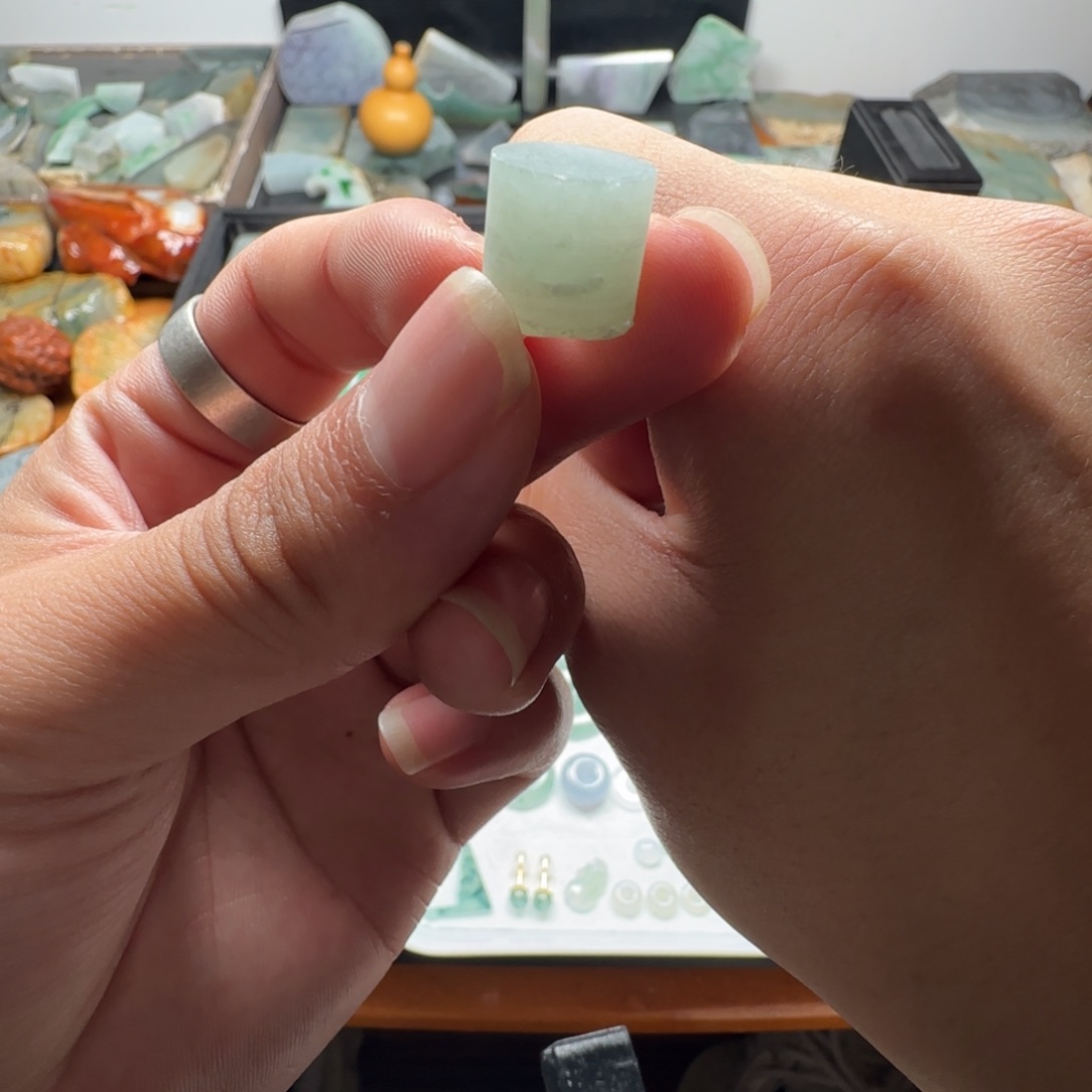 定制翡翠未镶嵌材料
