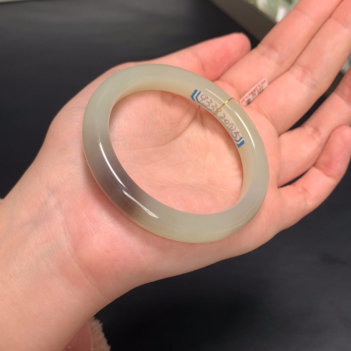 和田玉手镯未镶嵌53