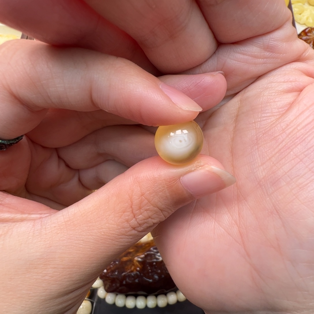 蜜蜡未镶嵌裸石蜜蜡