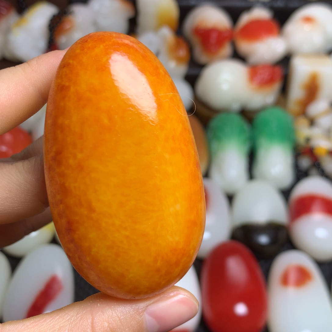 新疆戈壁石五彩石