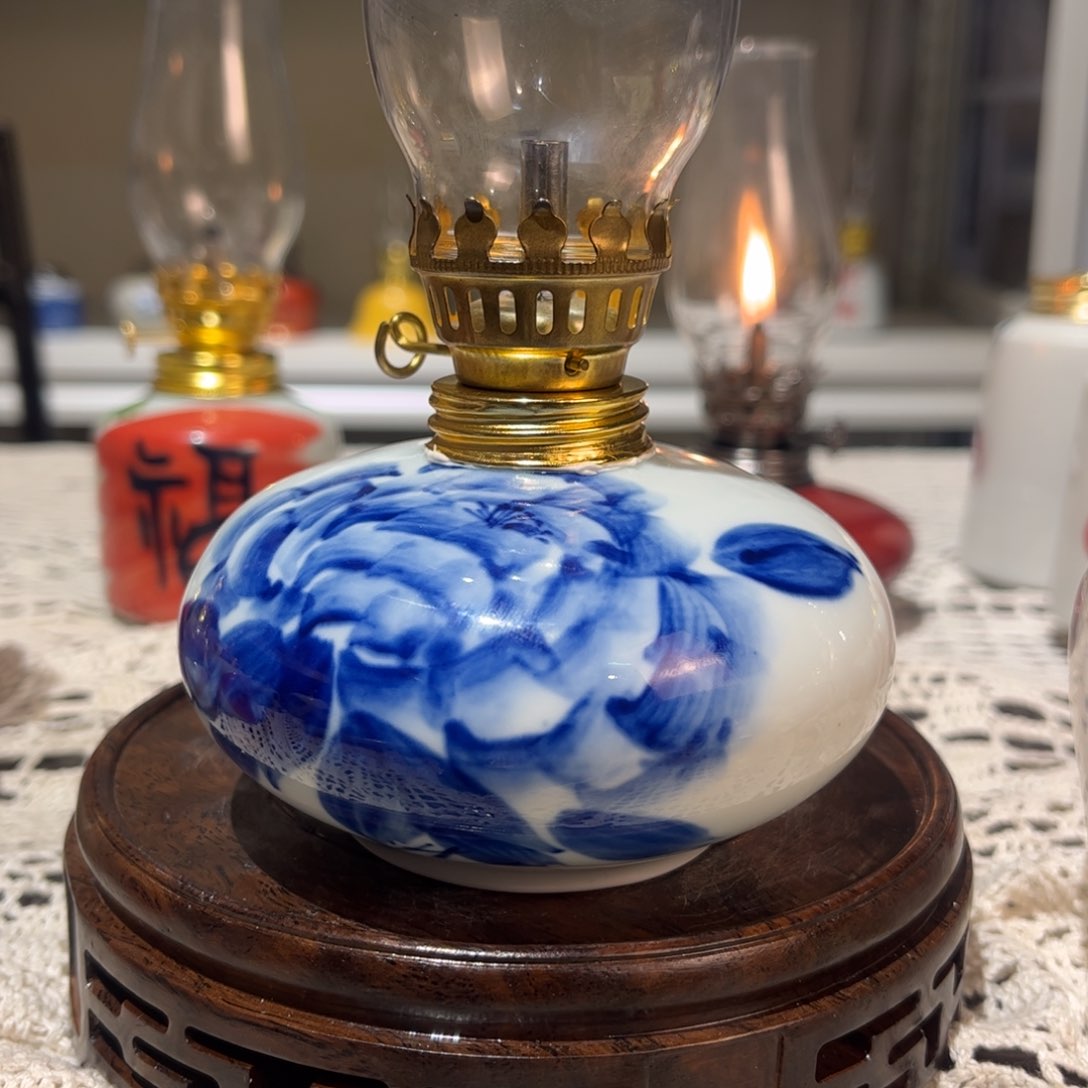 摆件景德镇陶瓷香薰灯