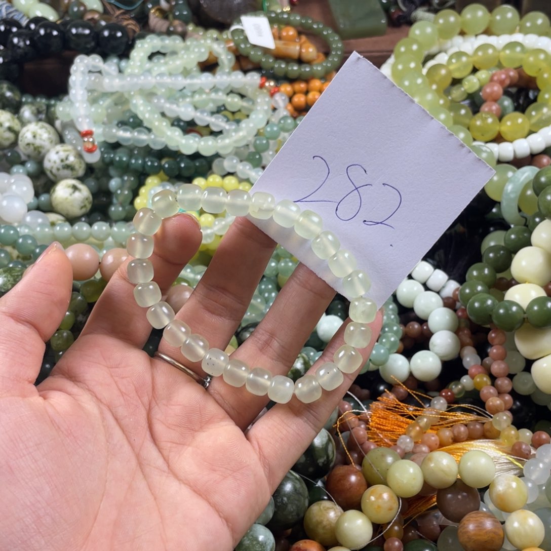 未镶嵌蛇纹石玉手链