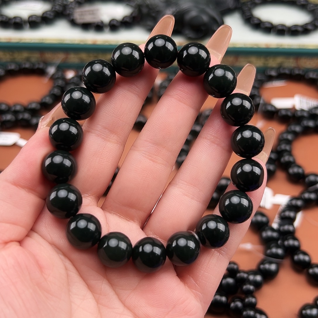 明***2和田玉未镶嵌手串