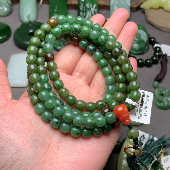 和田玉未镶嵌毛衣链