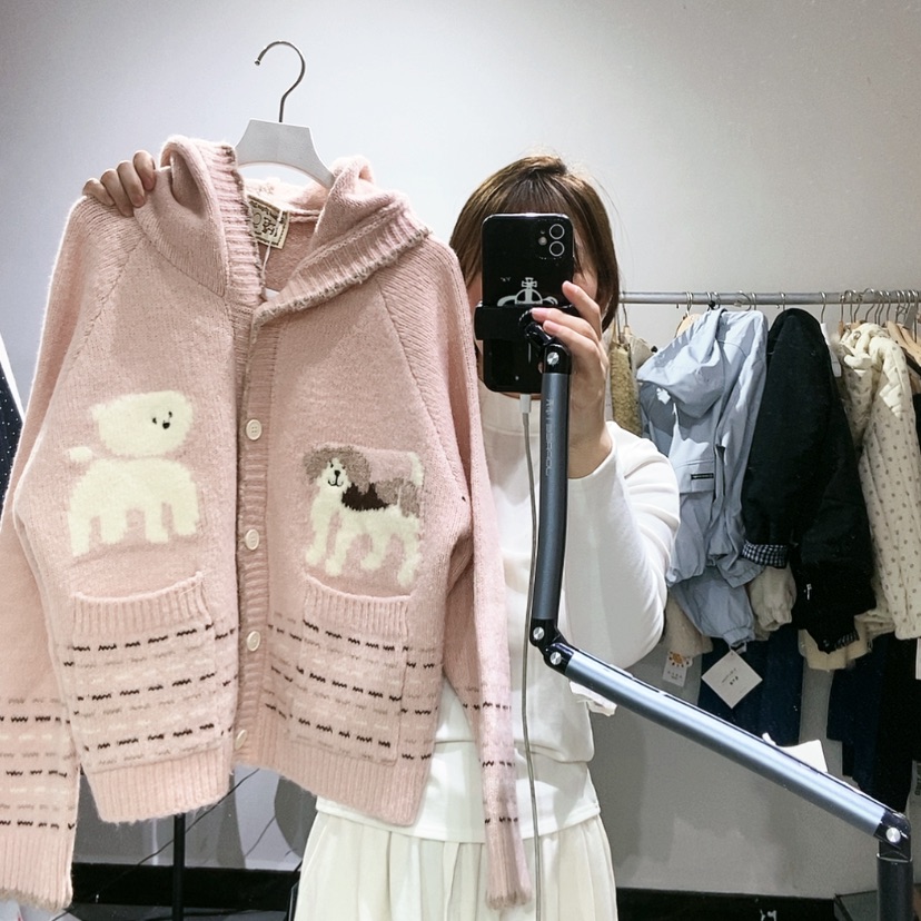 【闪购商品】粉色开衫