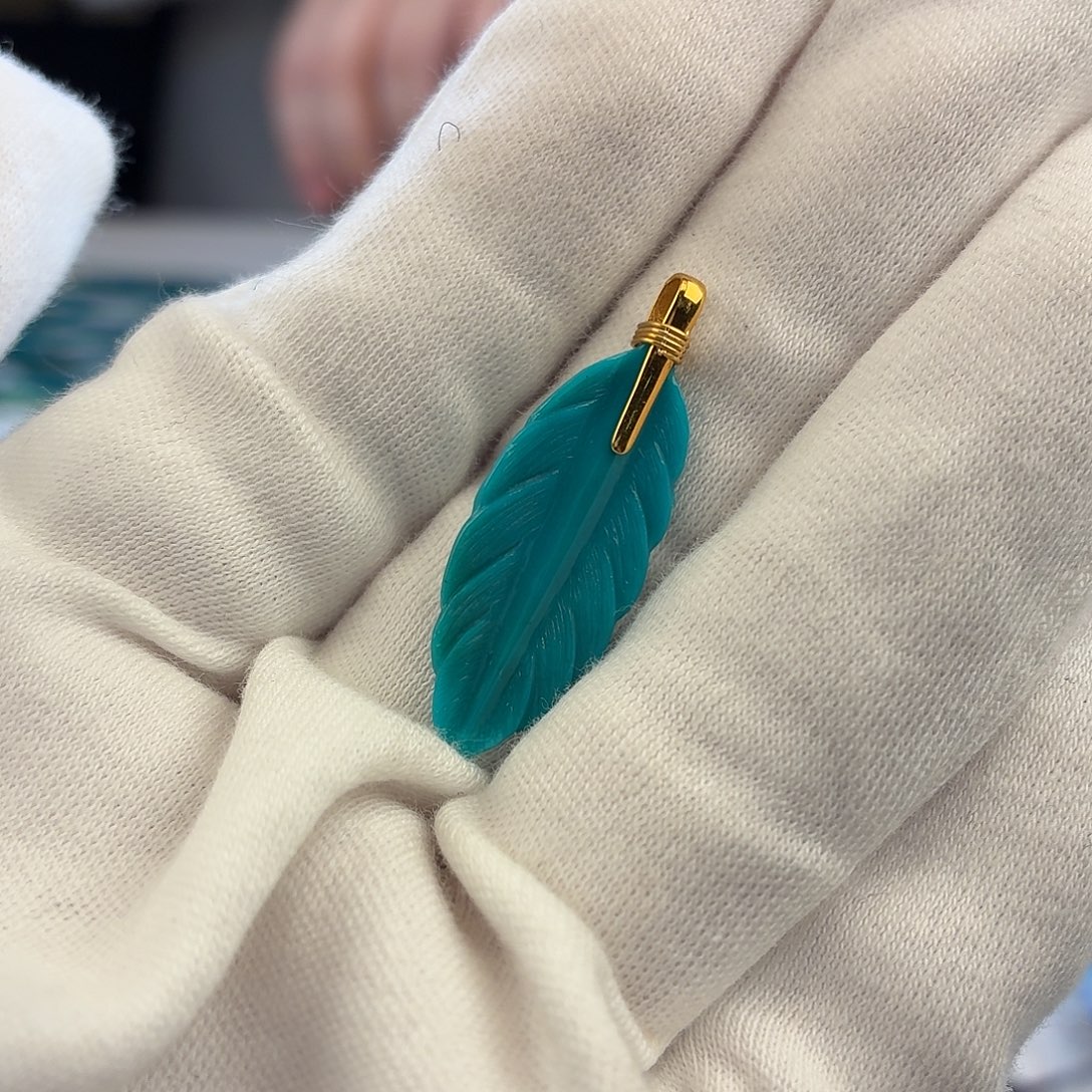 F***a绿松石18K金镶嵌挂件