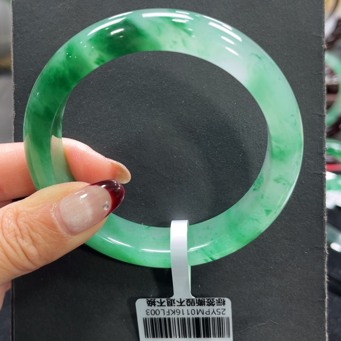 石英质玉手镯未镶嵌杨****9➕小玥61.7