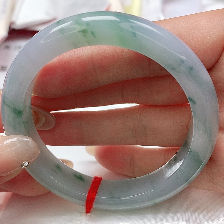 翡翠手镯未镶嵌缅甸天然A货翡翠