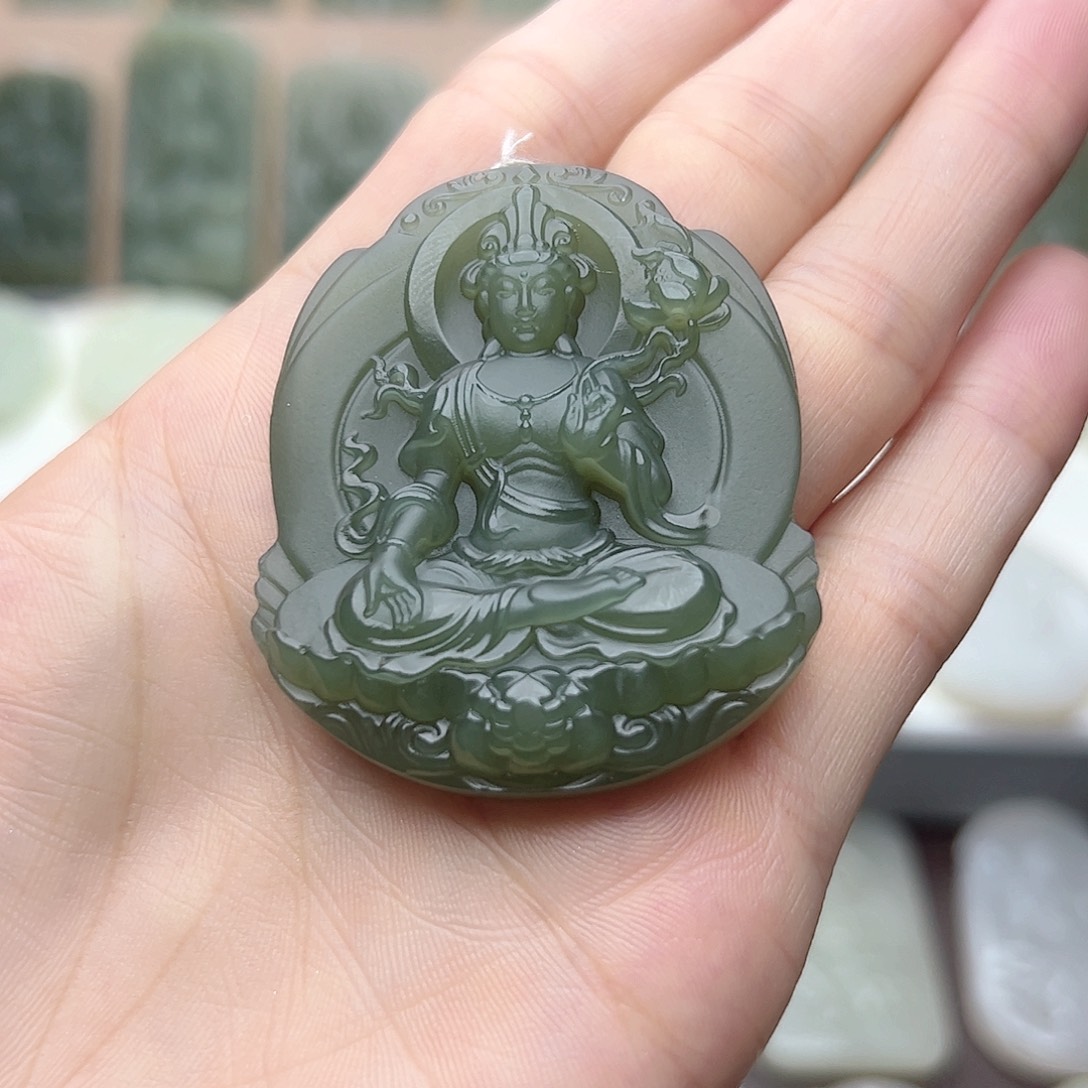 和田玉未镶嵌颈饰