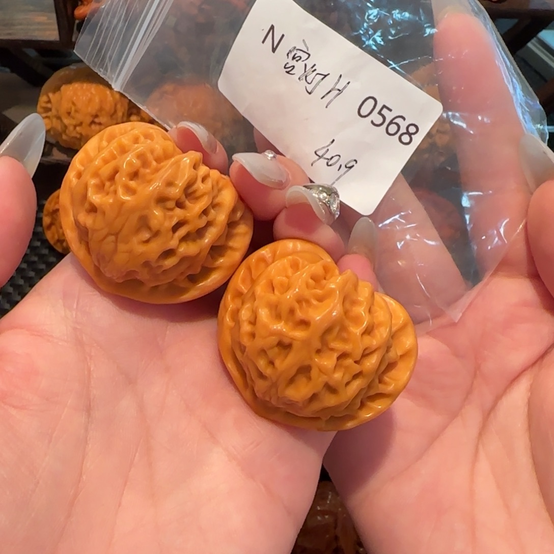 用***子文玩核桃吊坠宫灯40精品