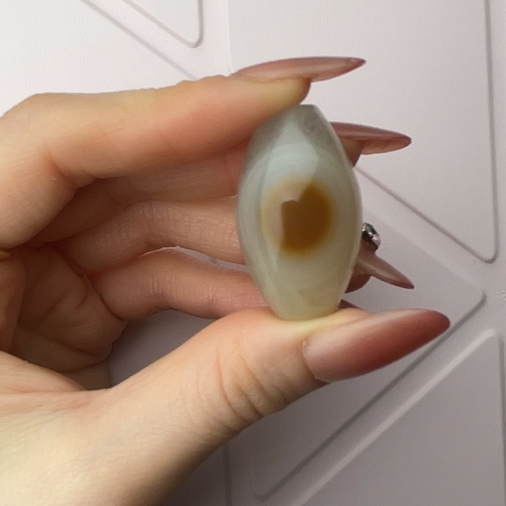 骑****玛瑙/玉髓未镶嵌颈饰