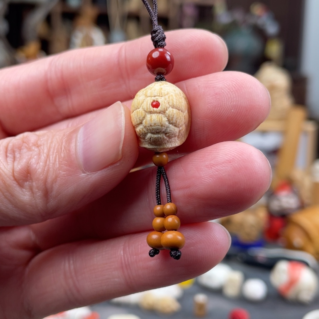 悠***游木方颜竹木艺术吊坠