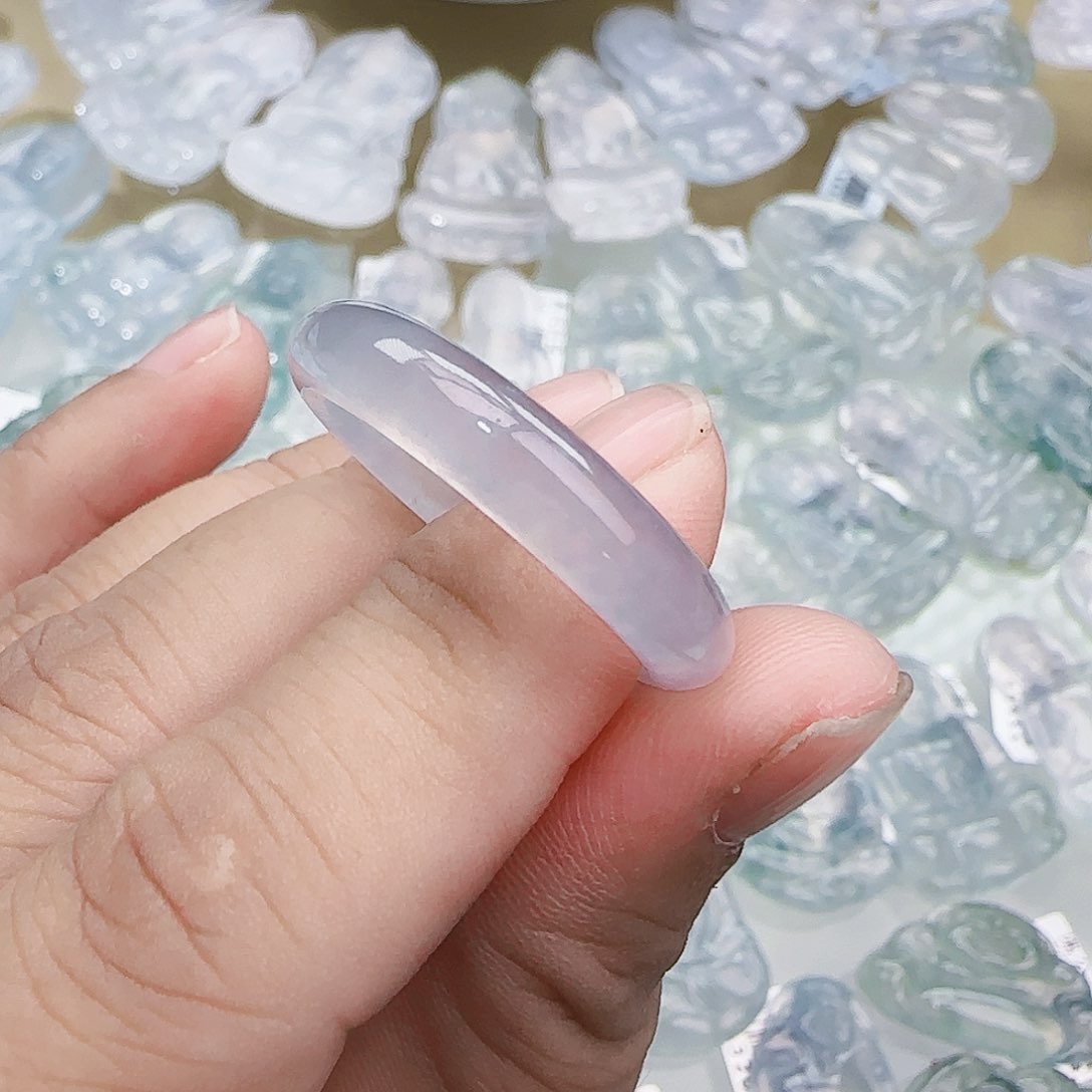 【闪购商品】翡翠未镶嵌项圈