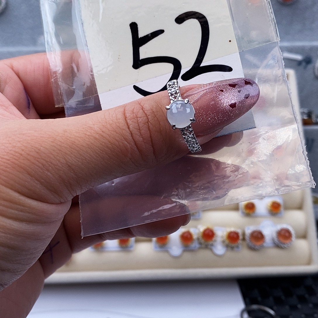 翡翠未镶嵌戒指缅甸