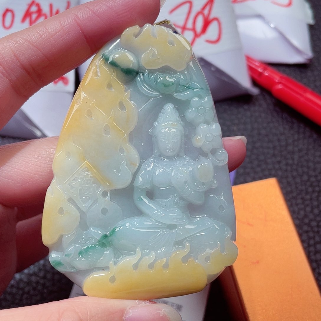 颈饰未镶嵌翡翠翡翠