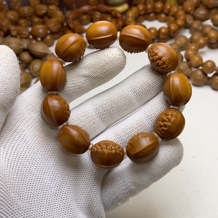 手串/手链橄榄核橄榄核吞噬鲨鱼呗