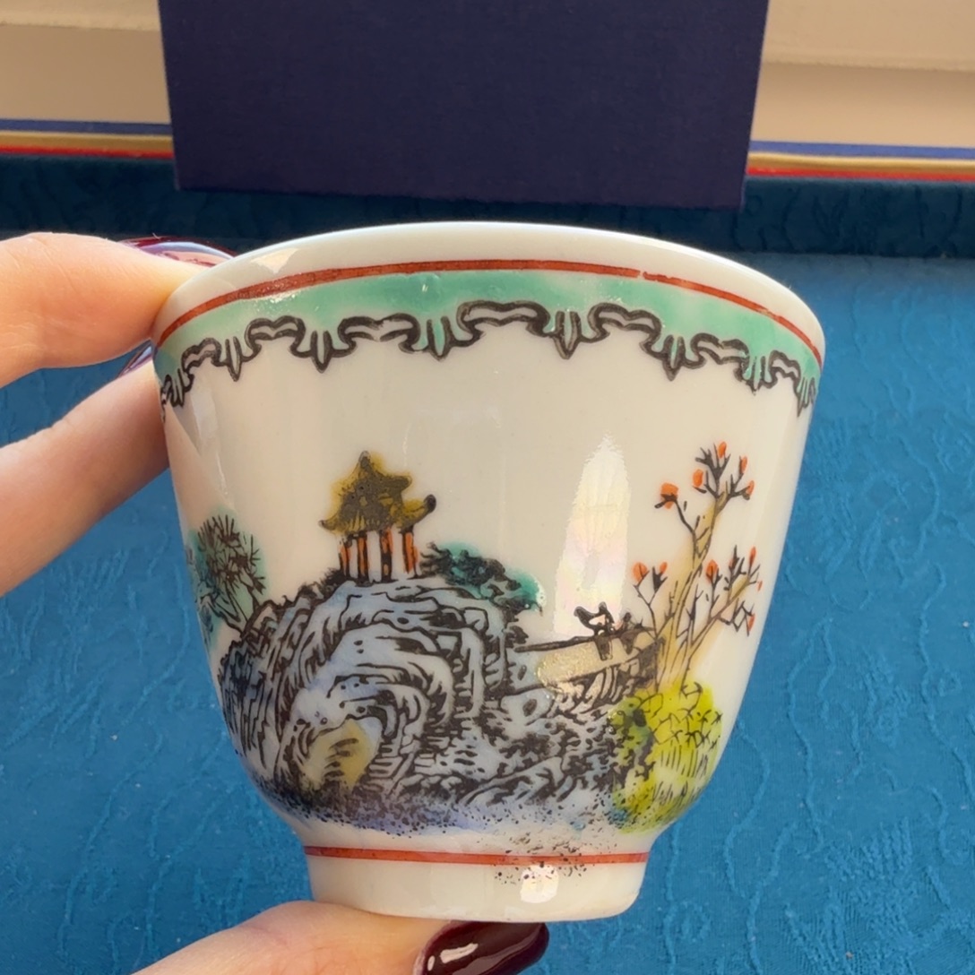 景德镇陶瓷品茶杯