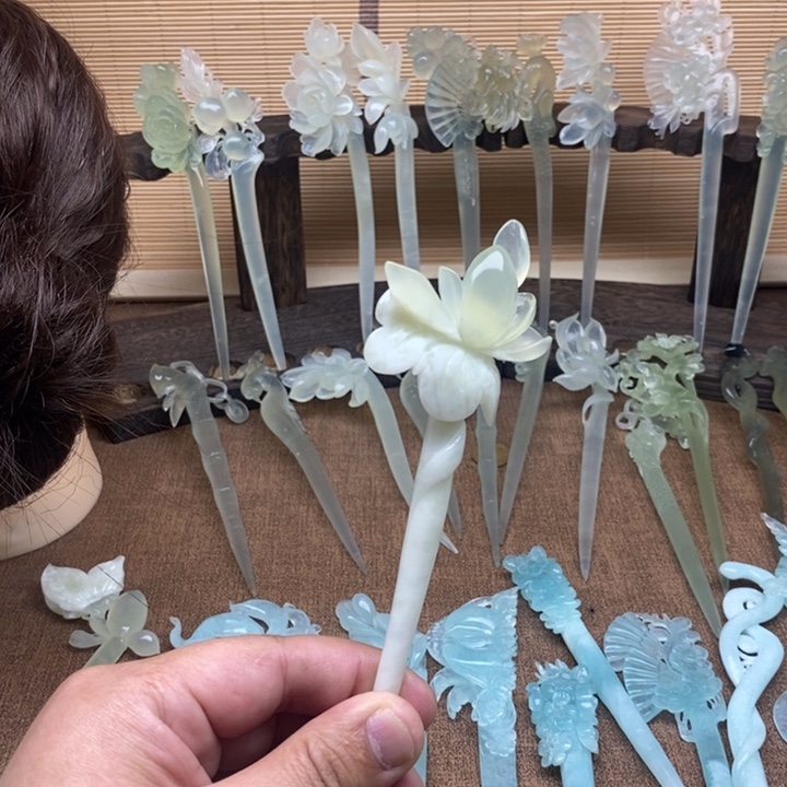 繁***头蛇纹石玉未镶嵌发簪