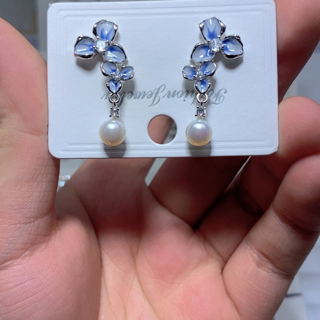 银S925镶嵌淡水珍珠耳饰