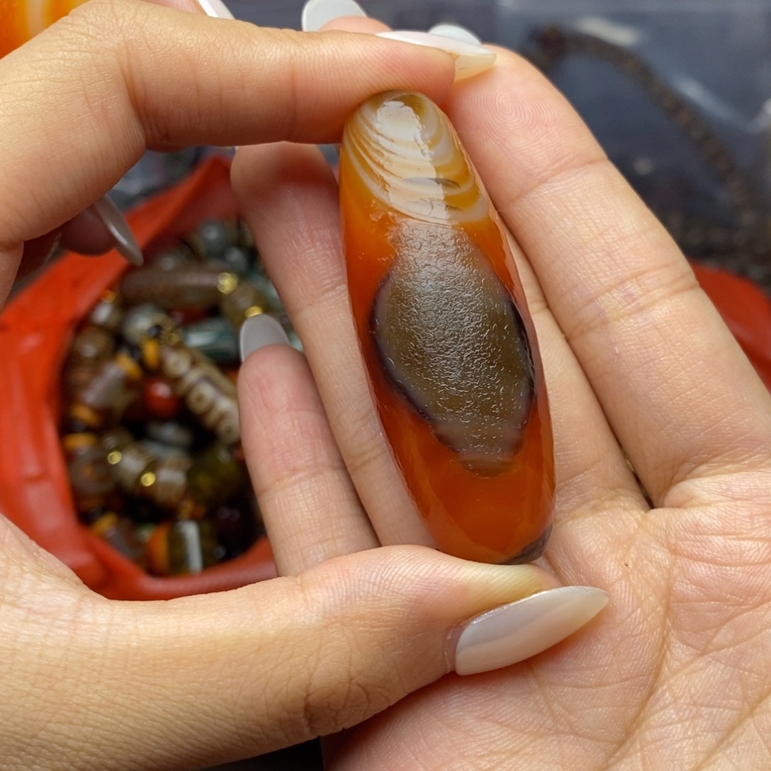 未镶嵌颈饰玛瑙/玉髓