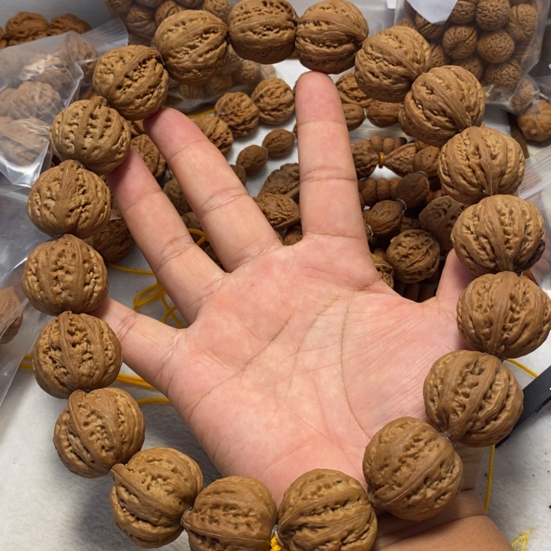 半***″文玩核桃吊坠粗筋八棱手持18➕1