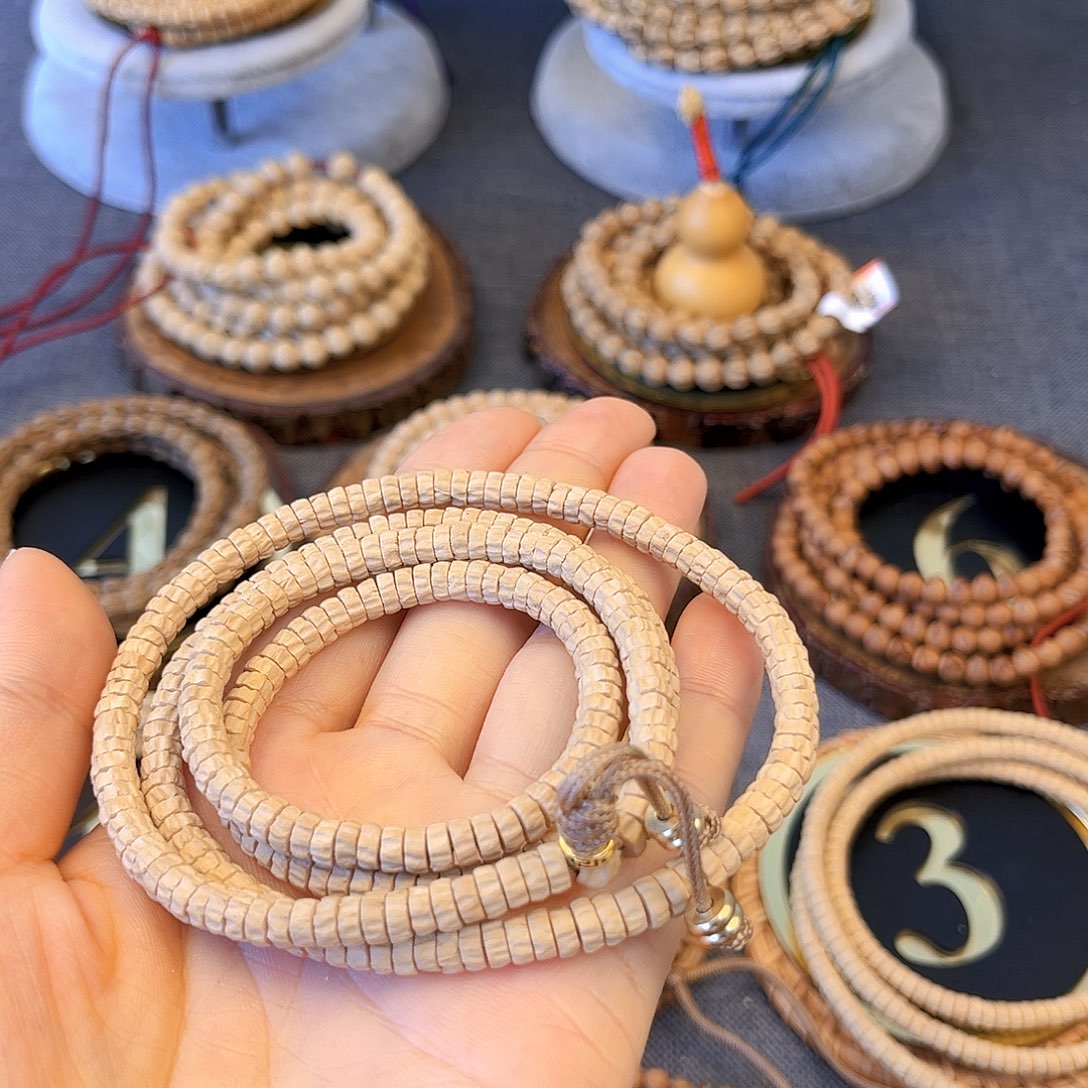 柏香籽/百香籽吊坠鱼*