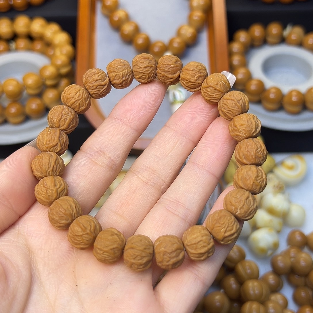 夏***年毒液核桃全品手串