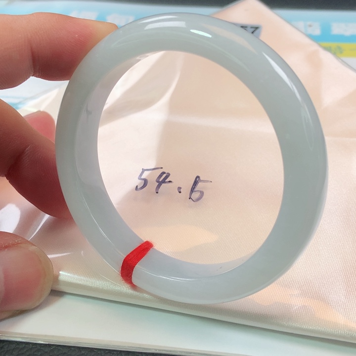 翡翠手镯未镶嵌1057号