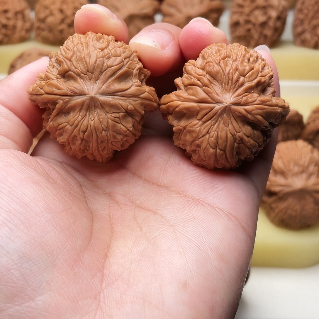 吊坠文玩核桃暴雪41全