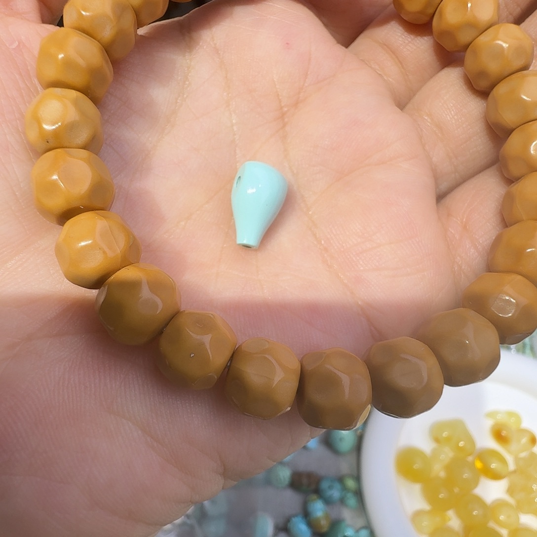 T***.猴头核桃手串配饰