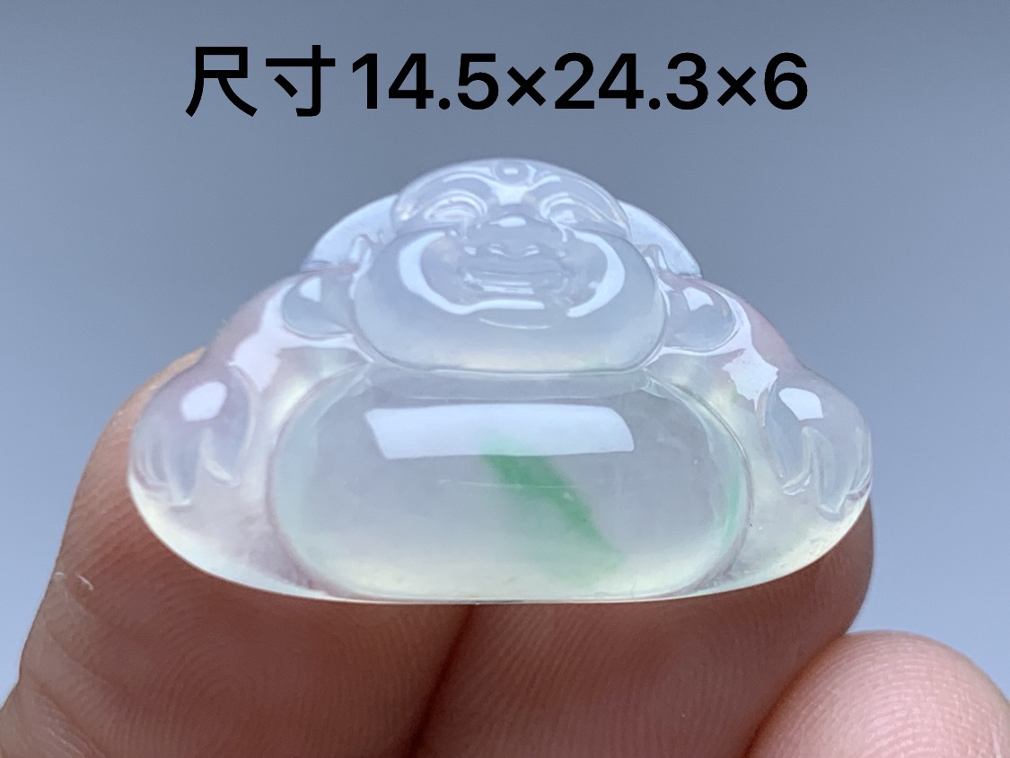 缅甸A货翡翠，高冰飘绿坐佛，雕工精赞，种老水润，胶感十足，