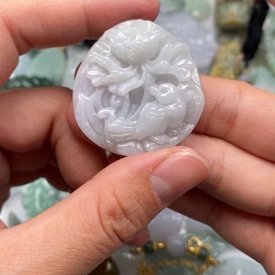 翡翠吊坠(不含链)未镶嵌