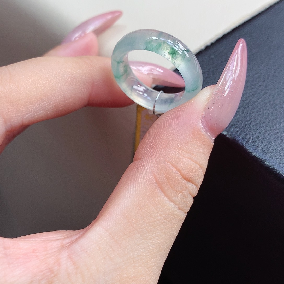 翡翠戒指未镶嵌10号