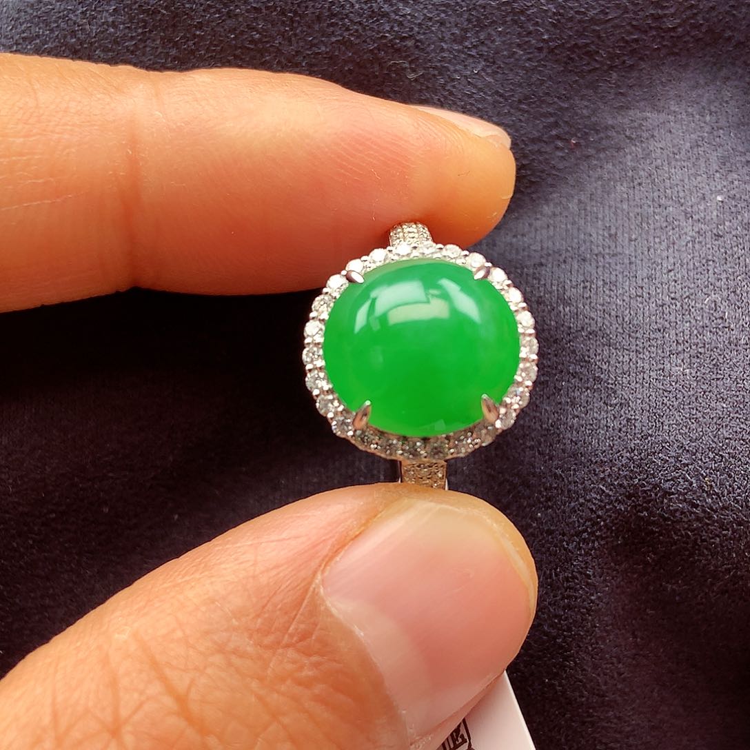 翡翠颈饰18K金镶嵌上新