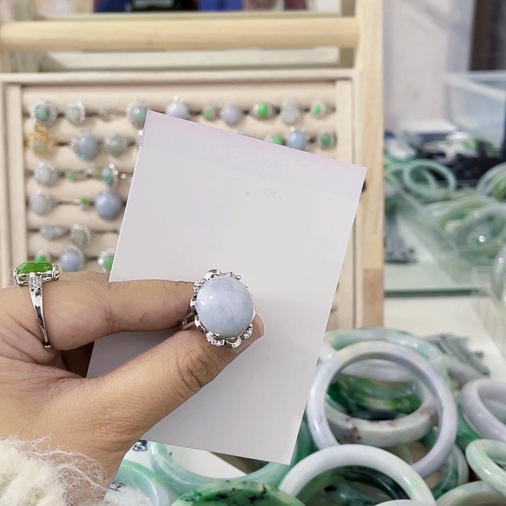 翡翠未镶嵌颈饰天然翡翠