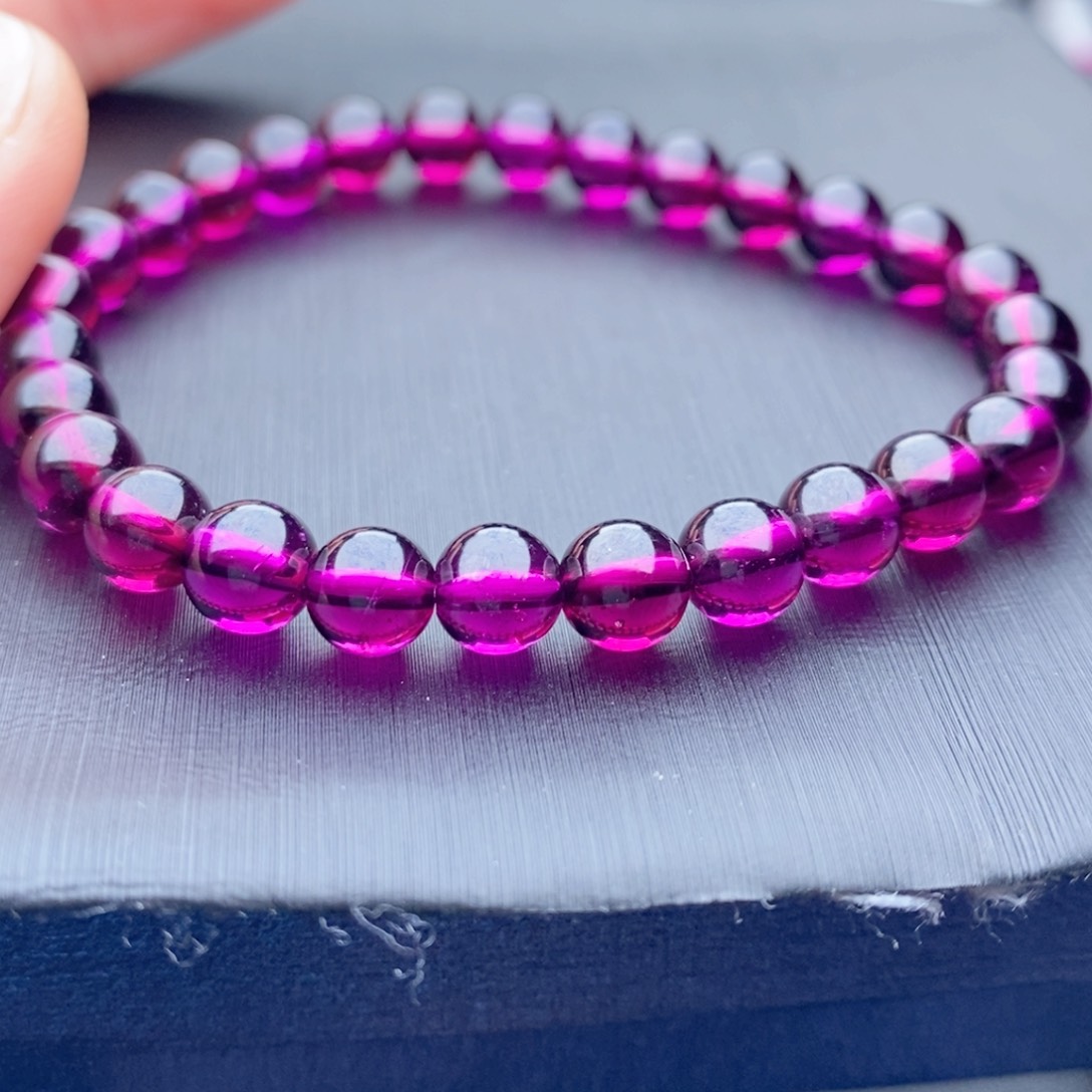 石榴石手链未镶嵌