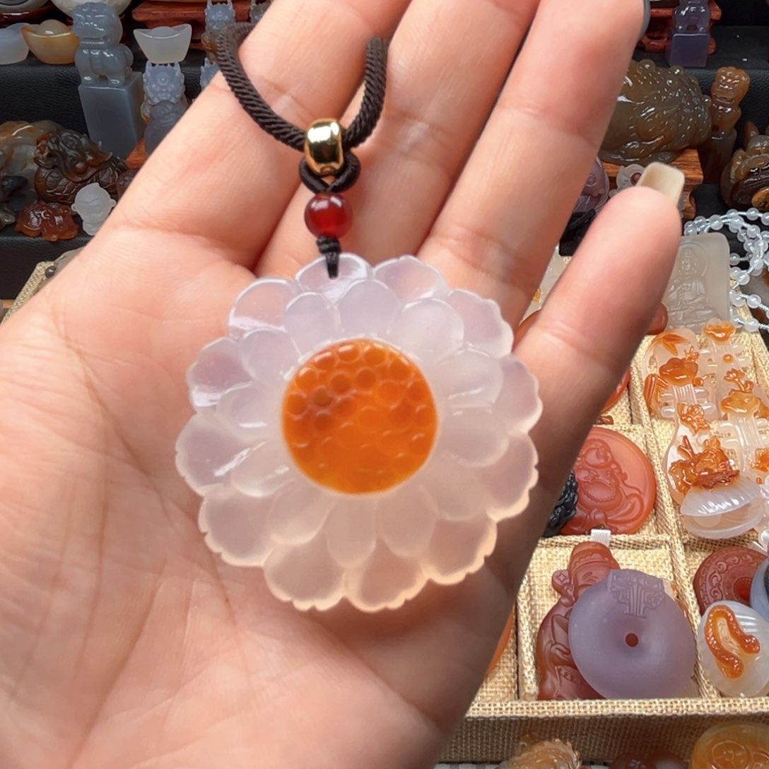 玛瑙/玉髓颈饰未镶嵌