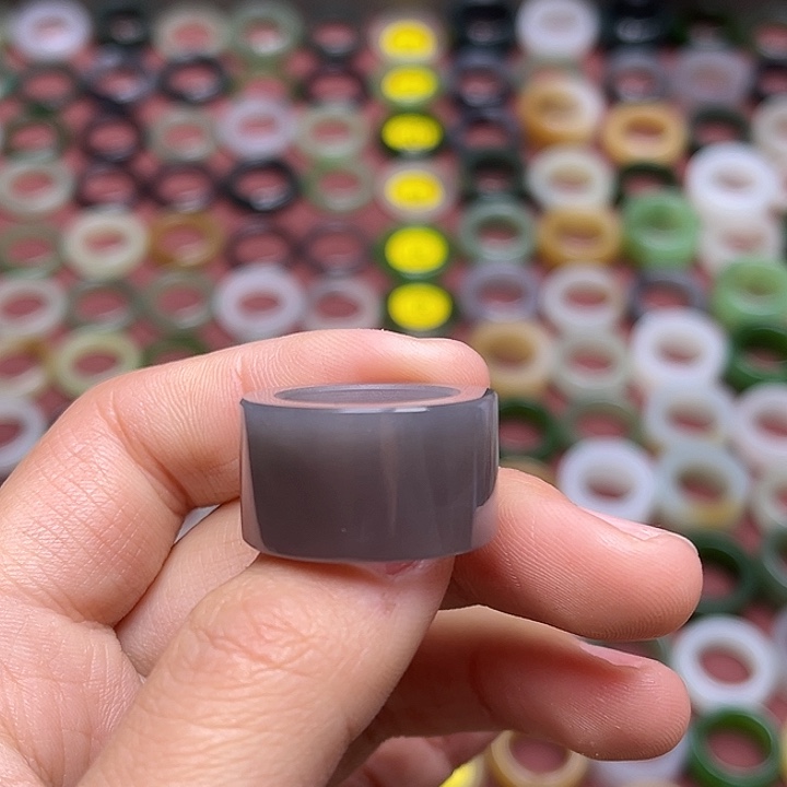 和田玉戒指未镶嵌16.2 高冰紫 无鉴赏