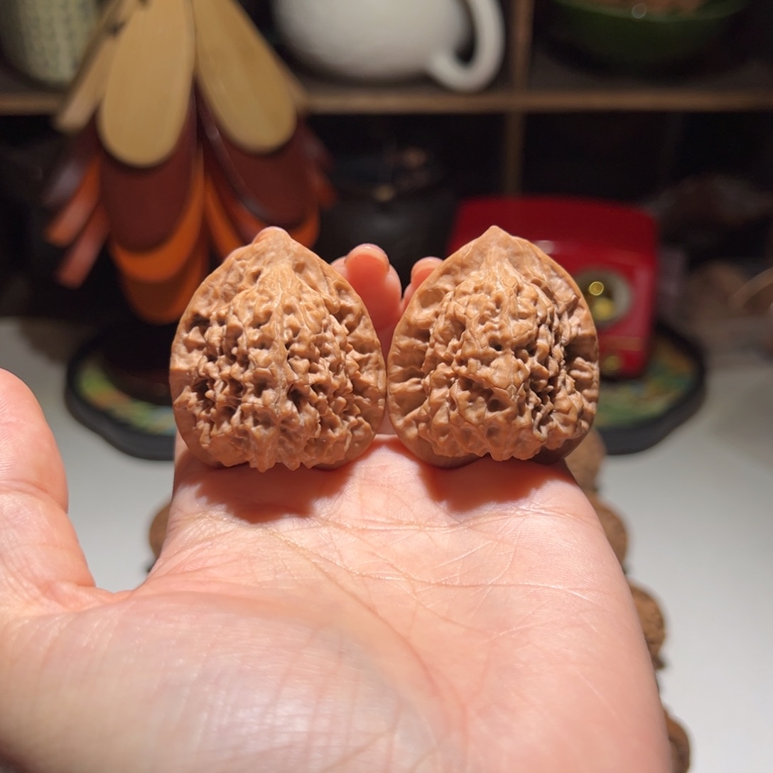 阳***阳桃核吊坠关关公子帽36全品