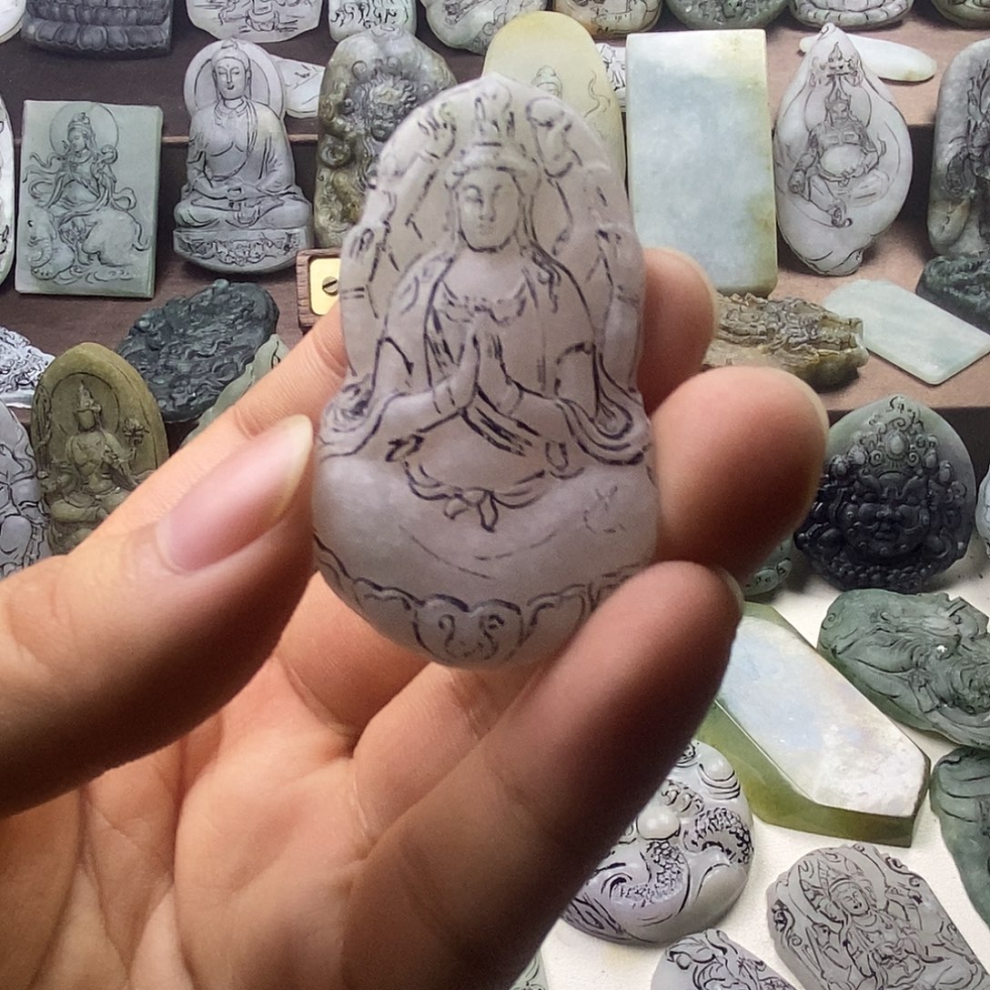 定制翡翠未镶嵌翡翠