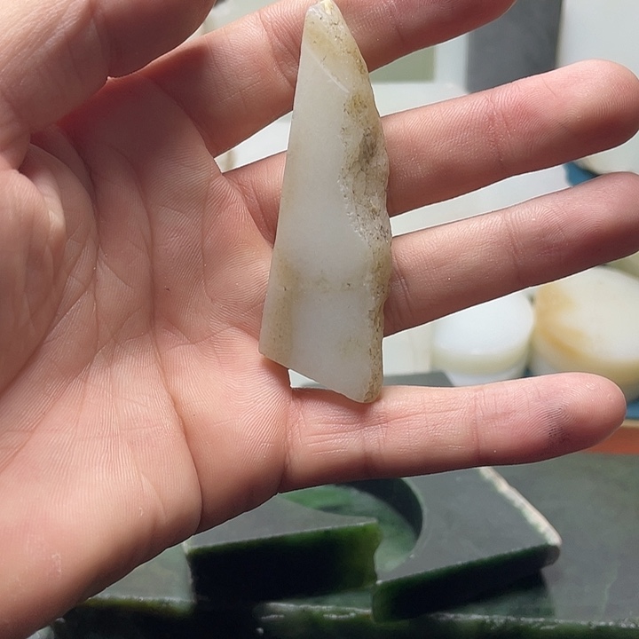 和田玉（糖玉）未镶嵌珠宝半成品