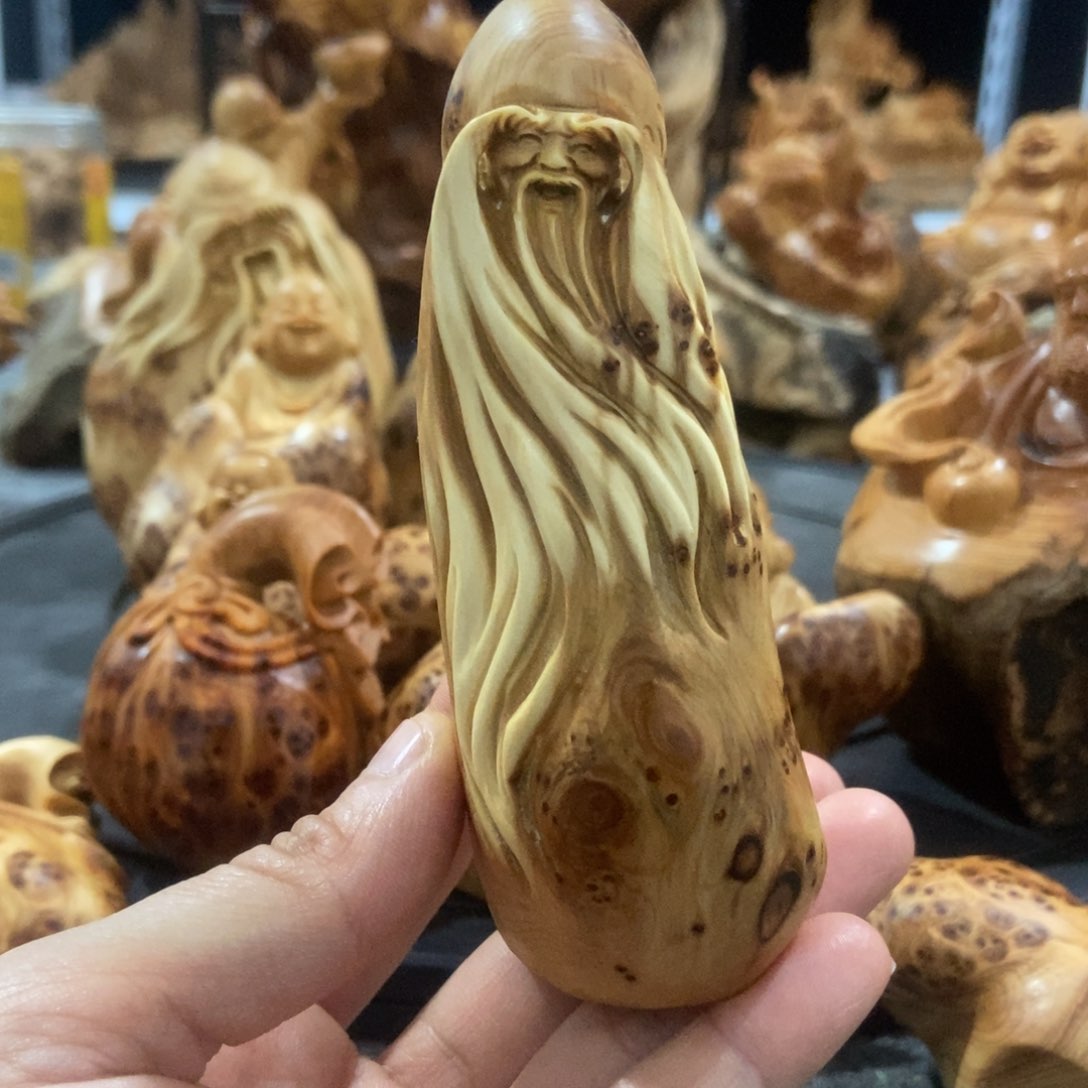 柏木（崖柏）留疤寿星
