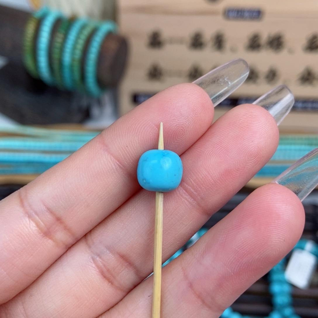 绿松石雕刻未镶嵌