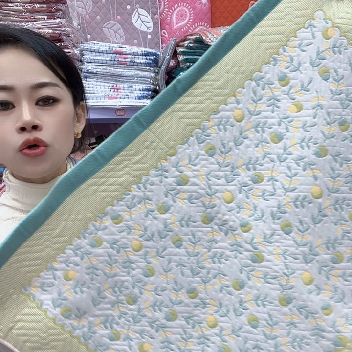 棉绿色小樱桃纯棉