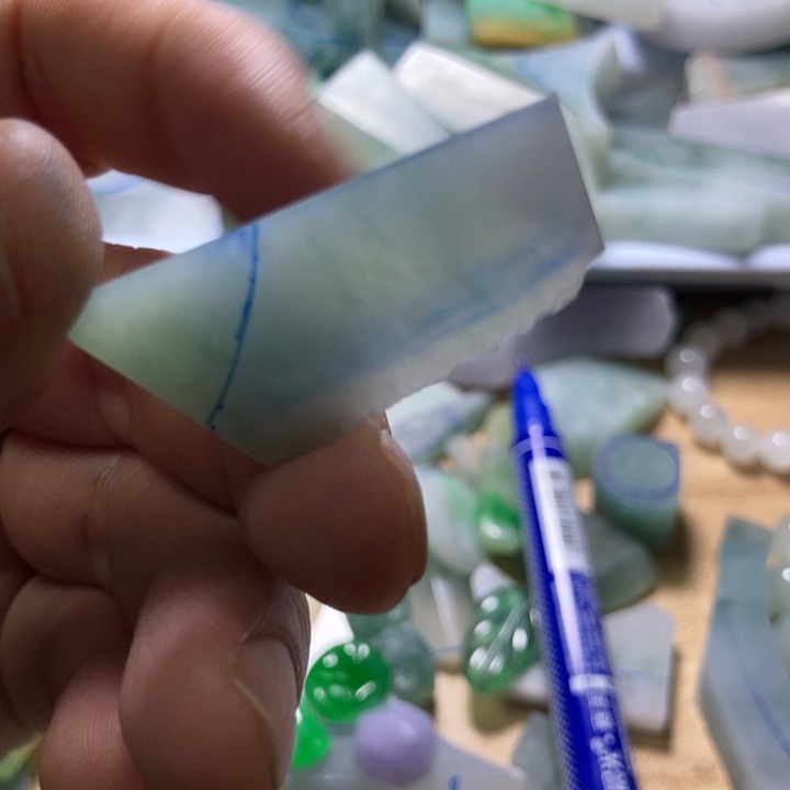 翡翠裸石缅甸翡翠豆子料