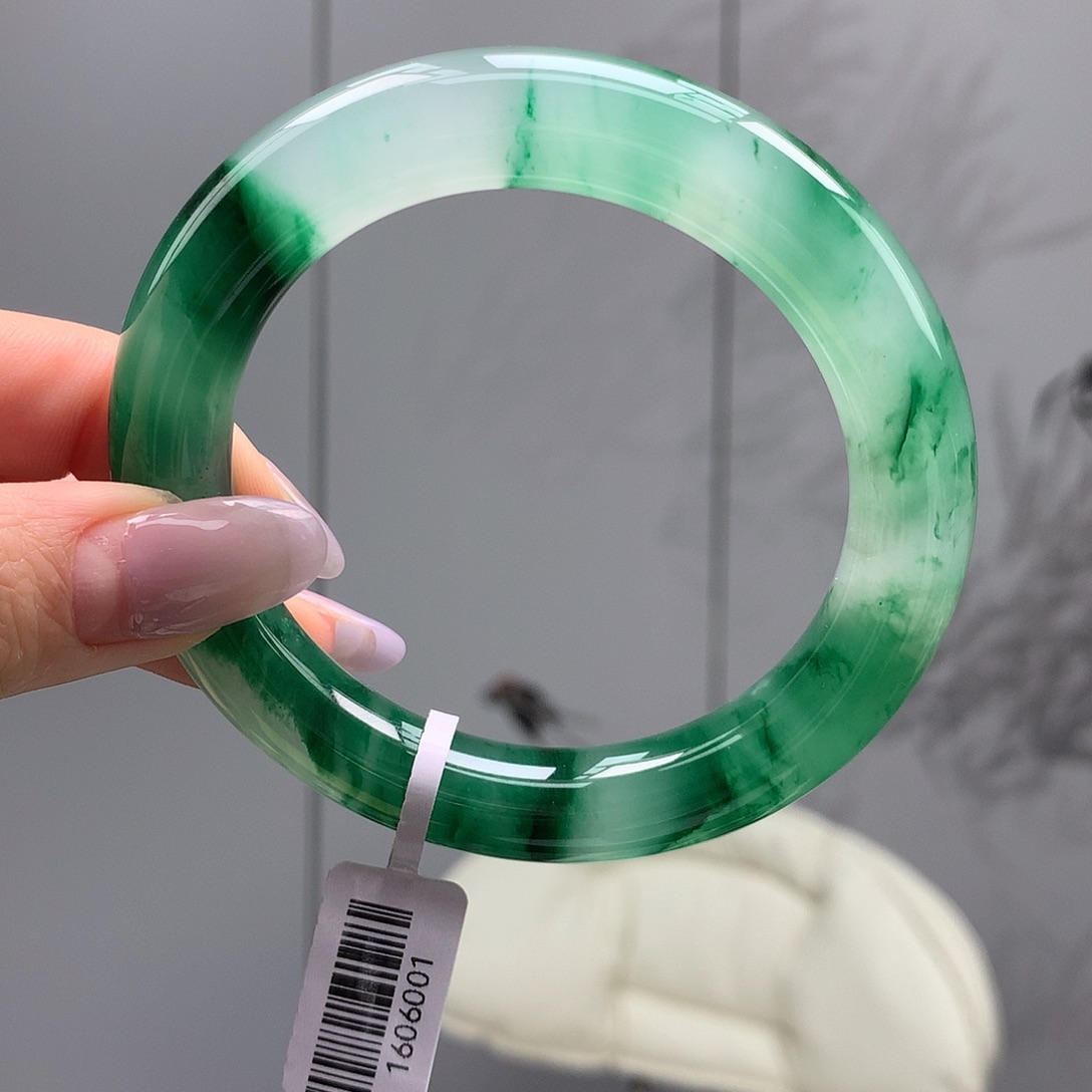 石英质玉手镯未镶嵌60