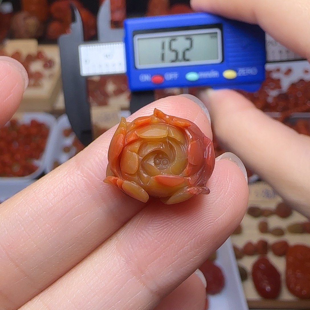 十***）南红玛瑙未镶嵌吊坠(不含链)