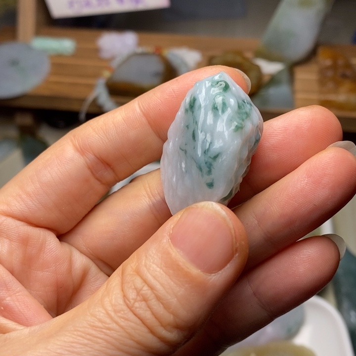 翡翠未镶嵌颈饰天然