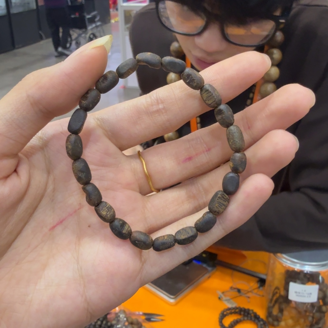 沉香碎屑沉香金沙叶留疤沉水单圈3g+